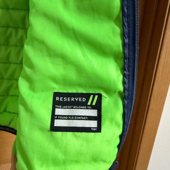 Jacket Reserved - Picture 7 of 9